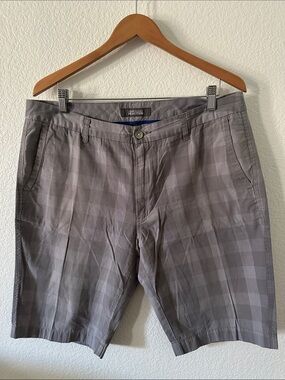 KENNETH COLE Reaction 100% cotton Bermuda Shorts Sz 34